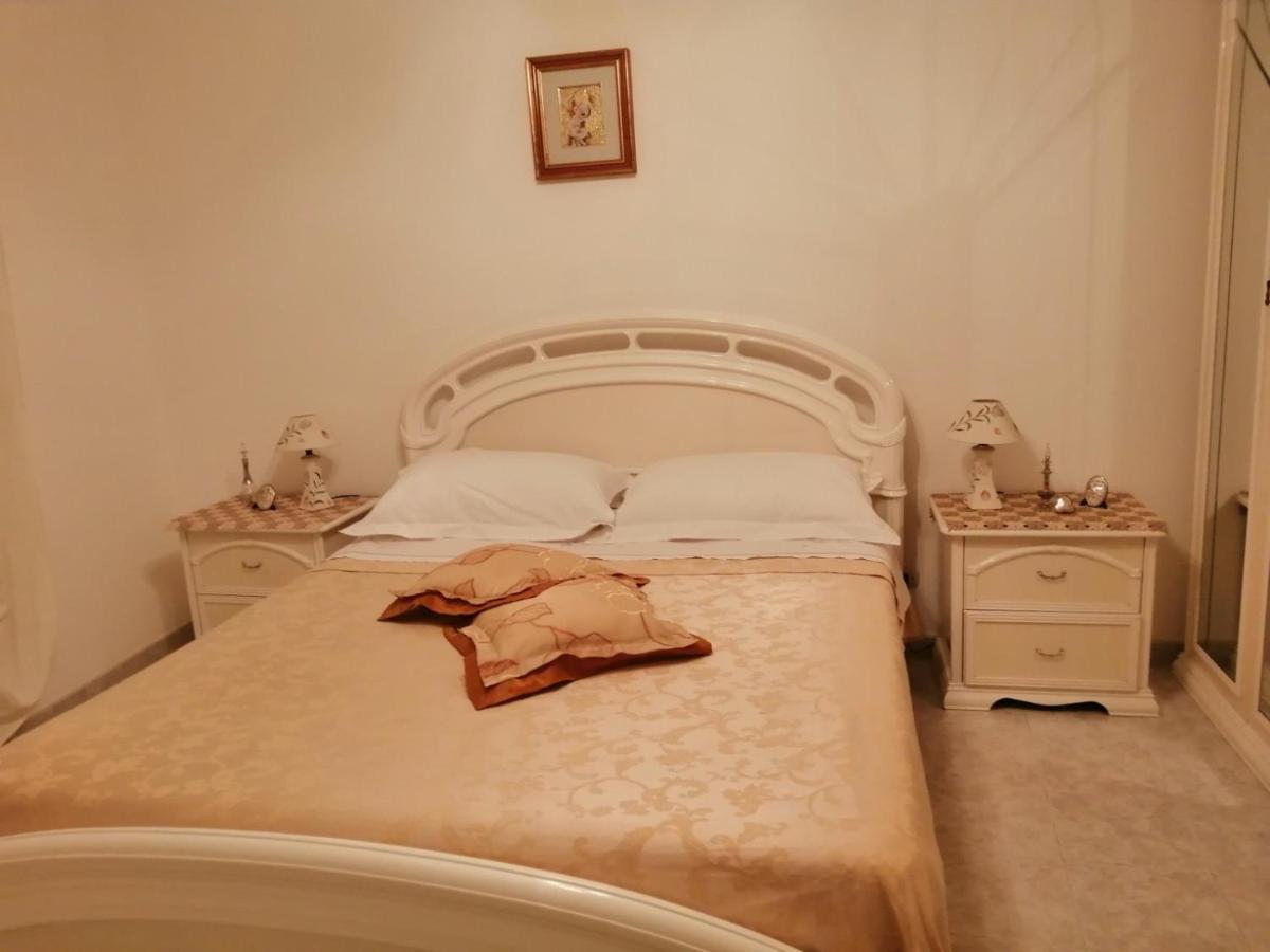 La Casa Nel Vico Lejlighed Locorotondo Eksteriør billede