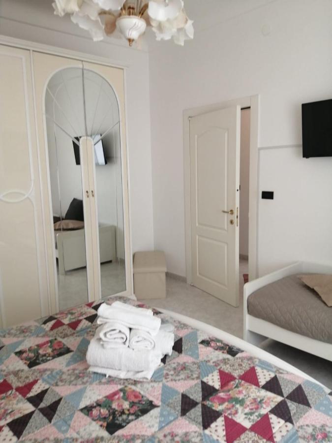 La Casa Nel Vico Lejlighed Locorotondo Eksteriør billede